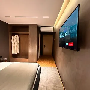 Agate Self Check In Hotel
